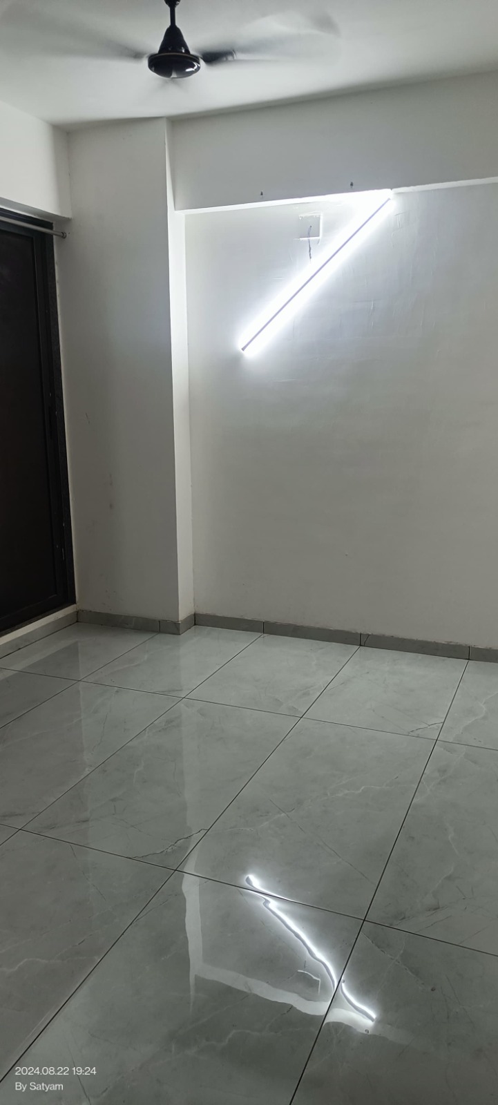 3 BHK 1800 Sq. Ft. Residential Flat / Appartment for Sell in Gota Ahmedabad - Media 3