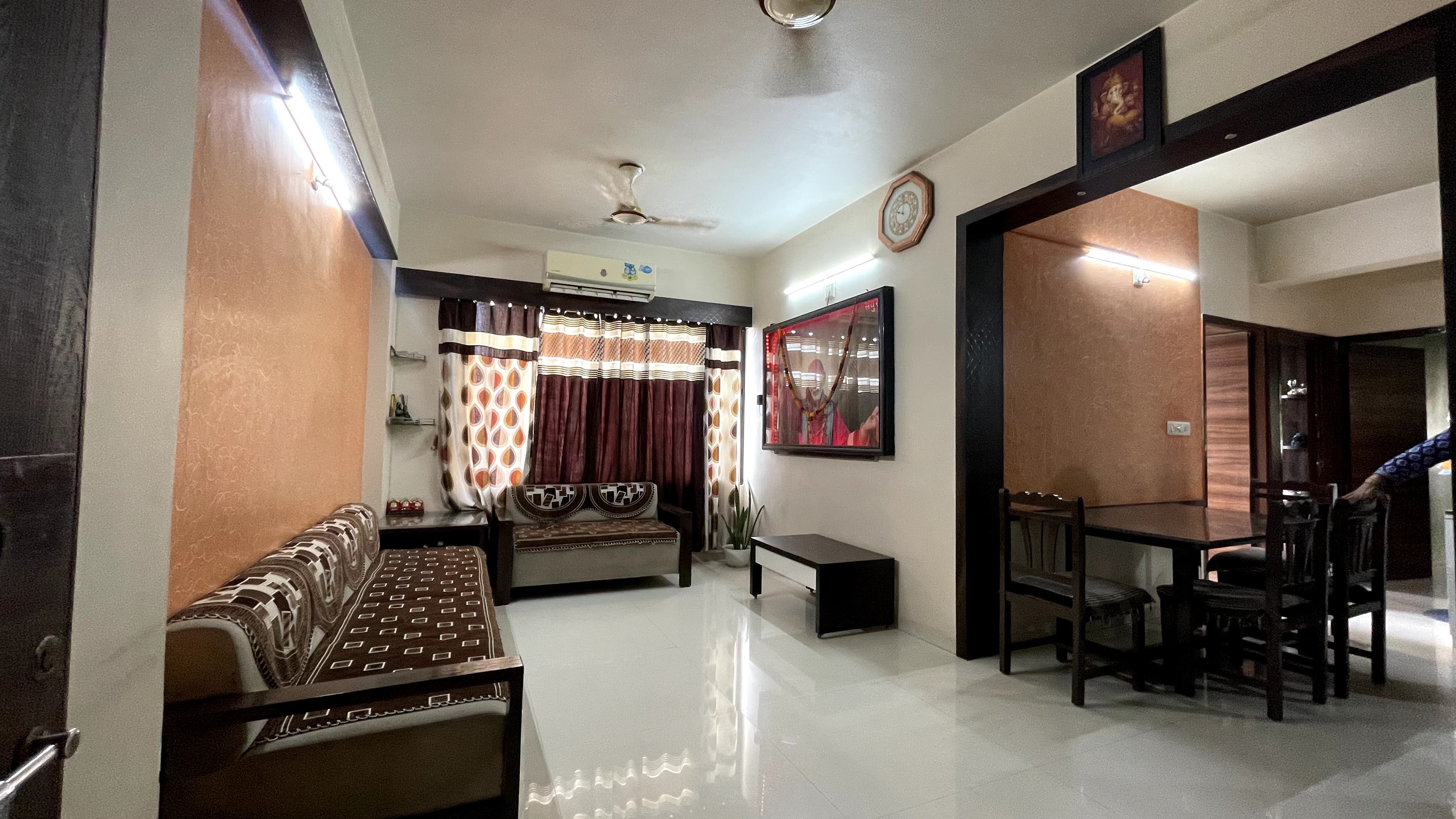 3 BHK 1512 Sq. Ft. Residential Flat / Appartment for Sell in Vaishnodevi Ahmedabad - Media 12