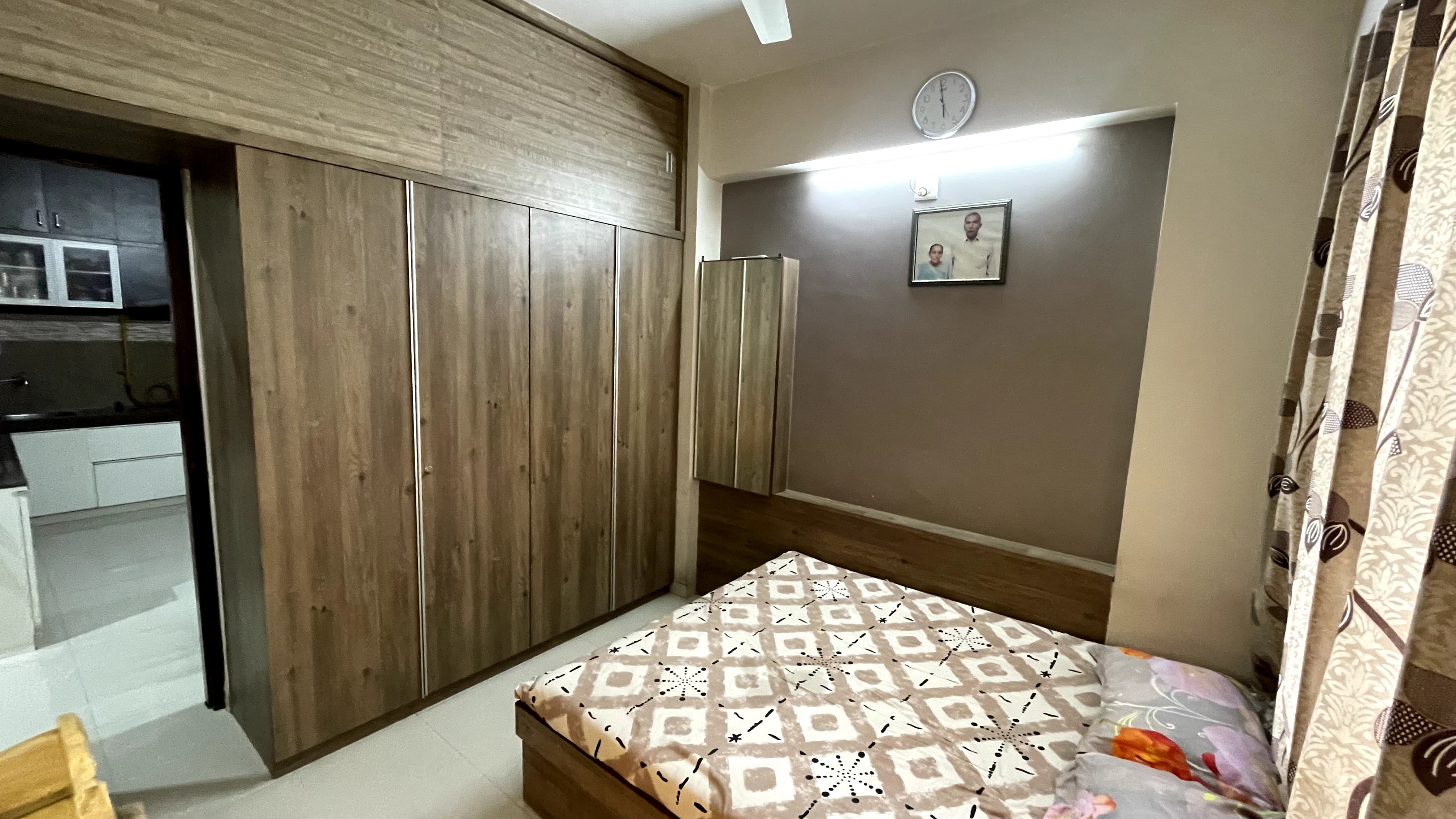 3 BHK 1512 Sq. Ft. Residential Flat / Appartment for Sell in Vaishnodevi Ahmedabad - Media 15