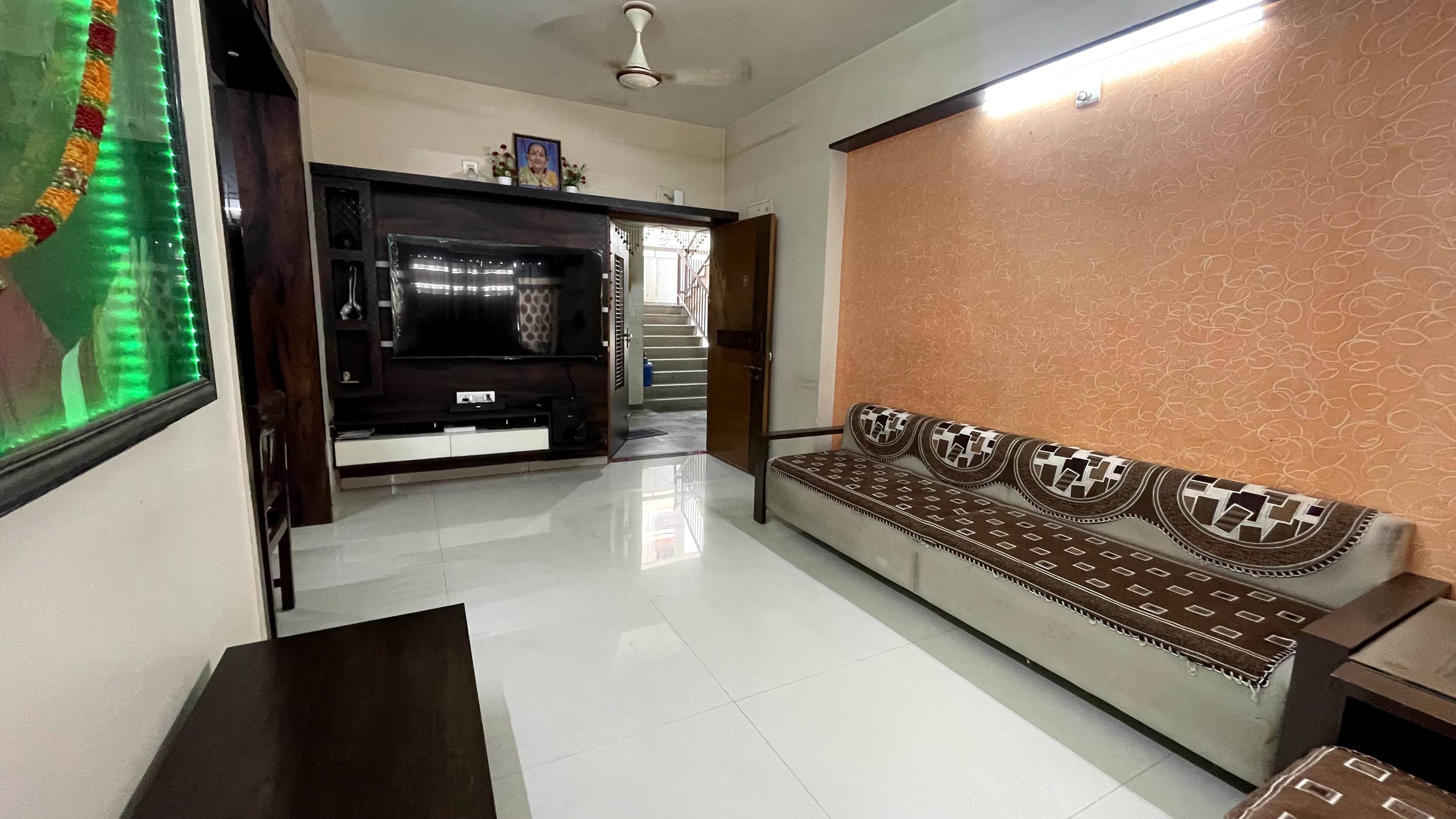 3 BHK 1512 Sq. Ft. Residential Flat / Appartment for Sell in Vaishnodevi Ahmedabad - Media 17