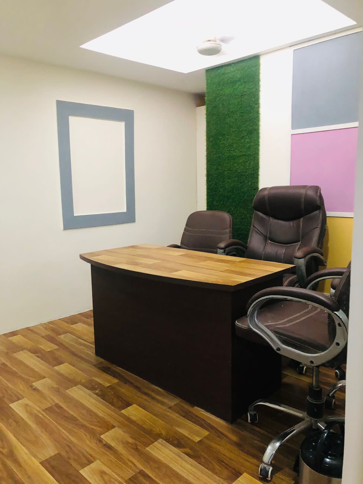 Office 1400 Sq. Ft. Commercial Office for Sell in Bodakdev Ahmedabad - Media 5