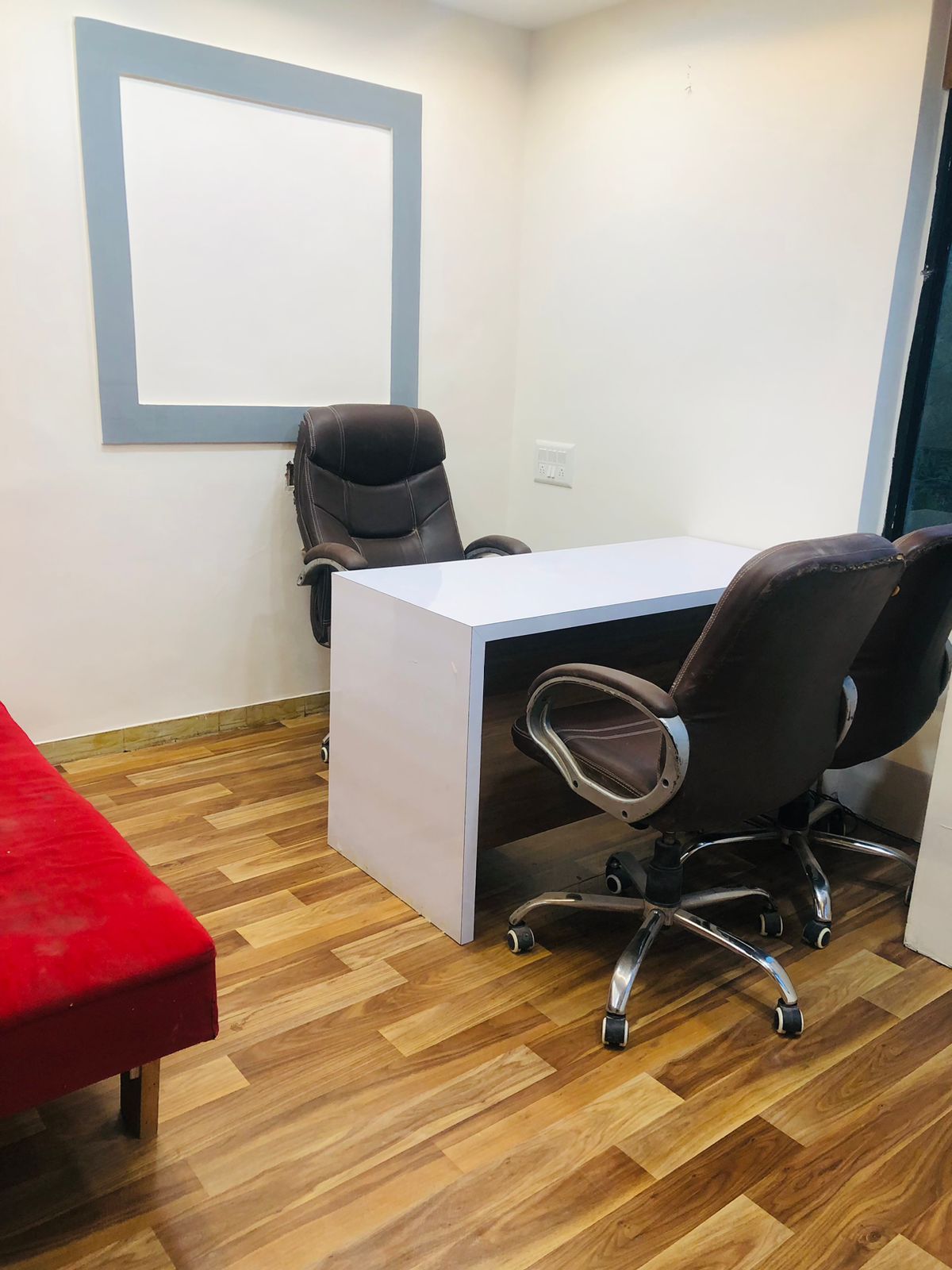 Office 1400 Sq. Ft. Commercial Office for Sell in Bodakdev Ahmedabad - Media 7