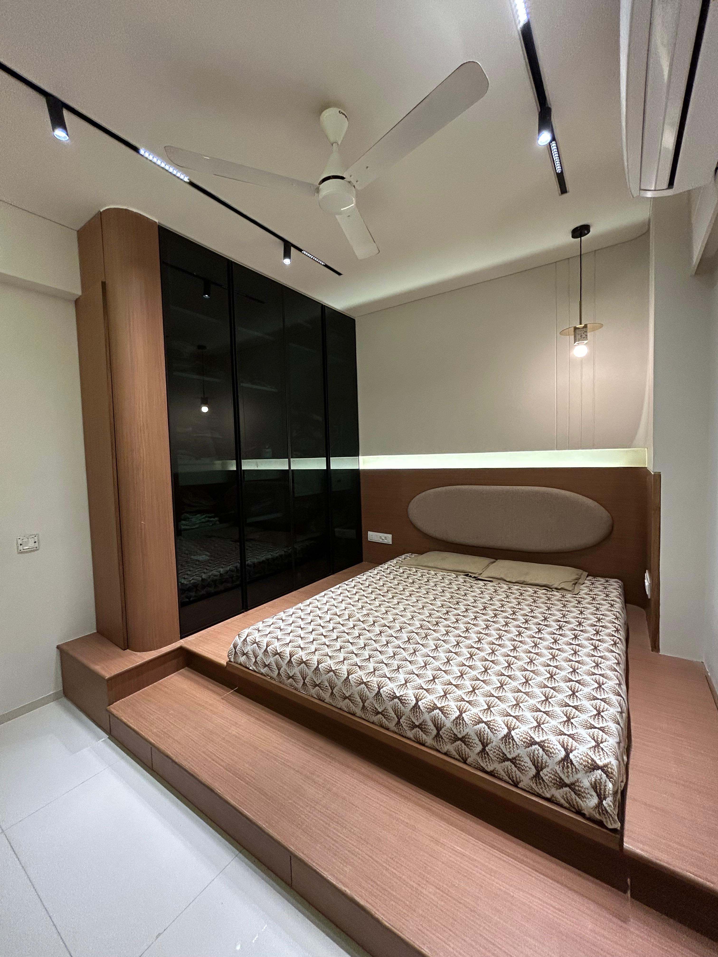 2.5 Bhk 1485 Sq. Ft. Residential Flat / Appartment for Sell in Tragad Ahmedabad - Media 17