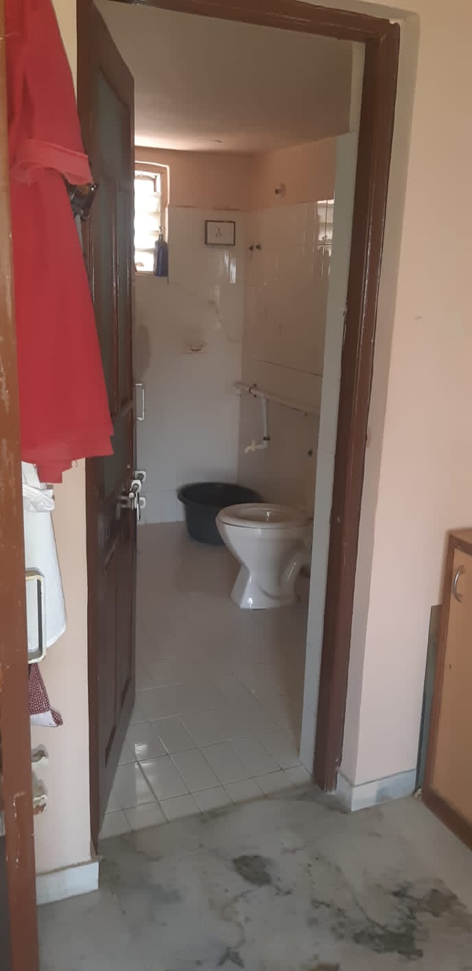 3 BHK 450 Sq. Yrd. Residential Bunglow / Villa for Sell in Thaltej Ahmedabad - Media 20