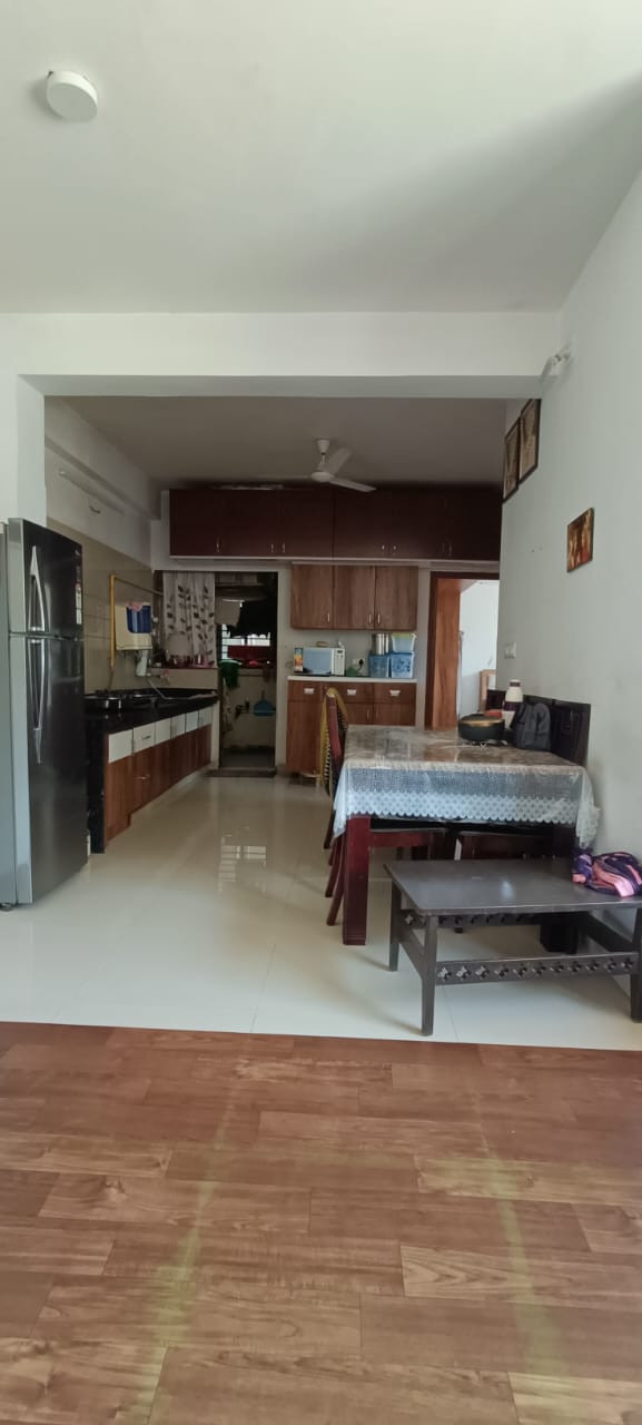 2 BHK 1053 Sq. Ft. Residential Flat / Appartment for Sell in Sg Highway Ahmedabad - Media 3