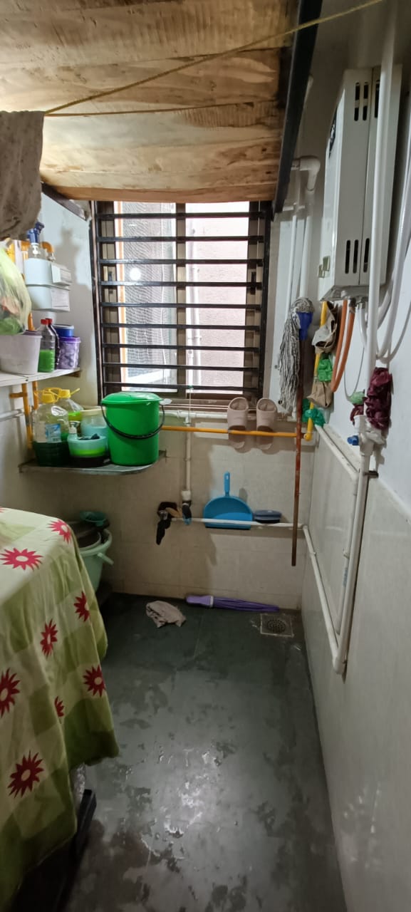 2 BHK 1053 Sq. Ft. Residential Flat / Appartment for Sell in Sg Highway Ahmedabad - Media 4
