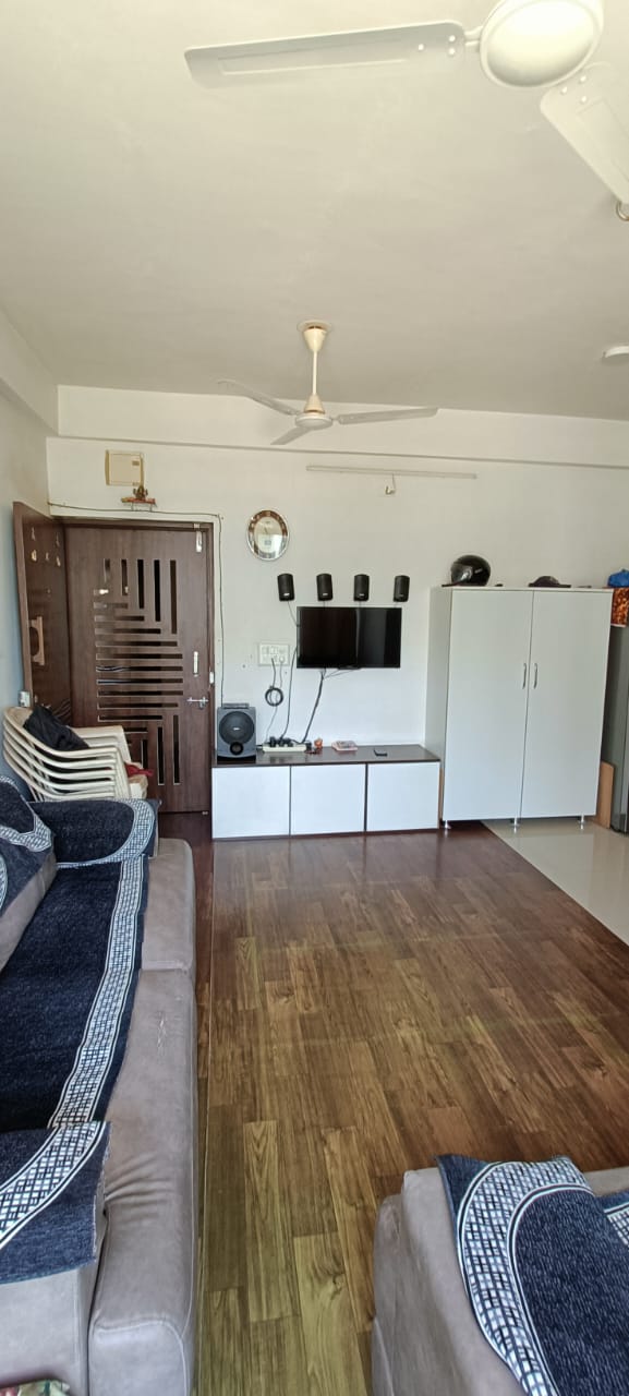 2 BHK 1053 Sq. Ft. Residential Flat / Appartment for Sell in Sg Highway Ahmedabad - Media 17