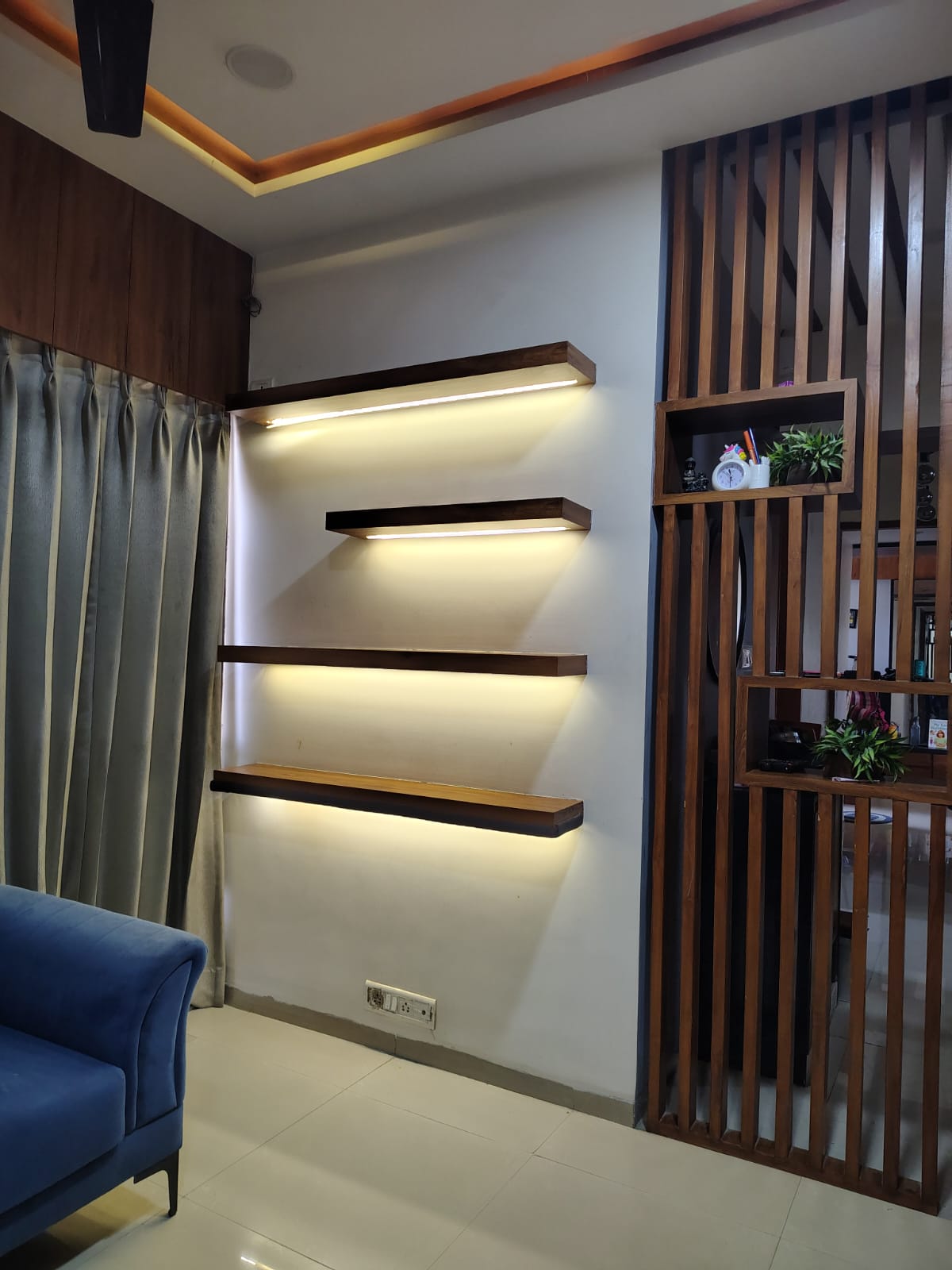 2 BHK 1210 Sq. Ft. Residential Flat / Appartment for Sell in Jagatpur Ahmedabad - Media 4