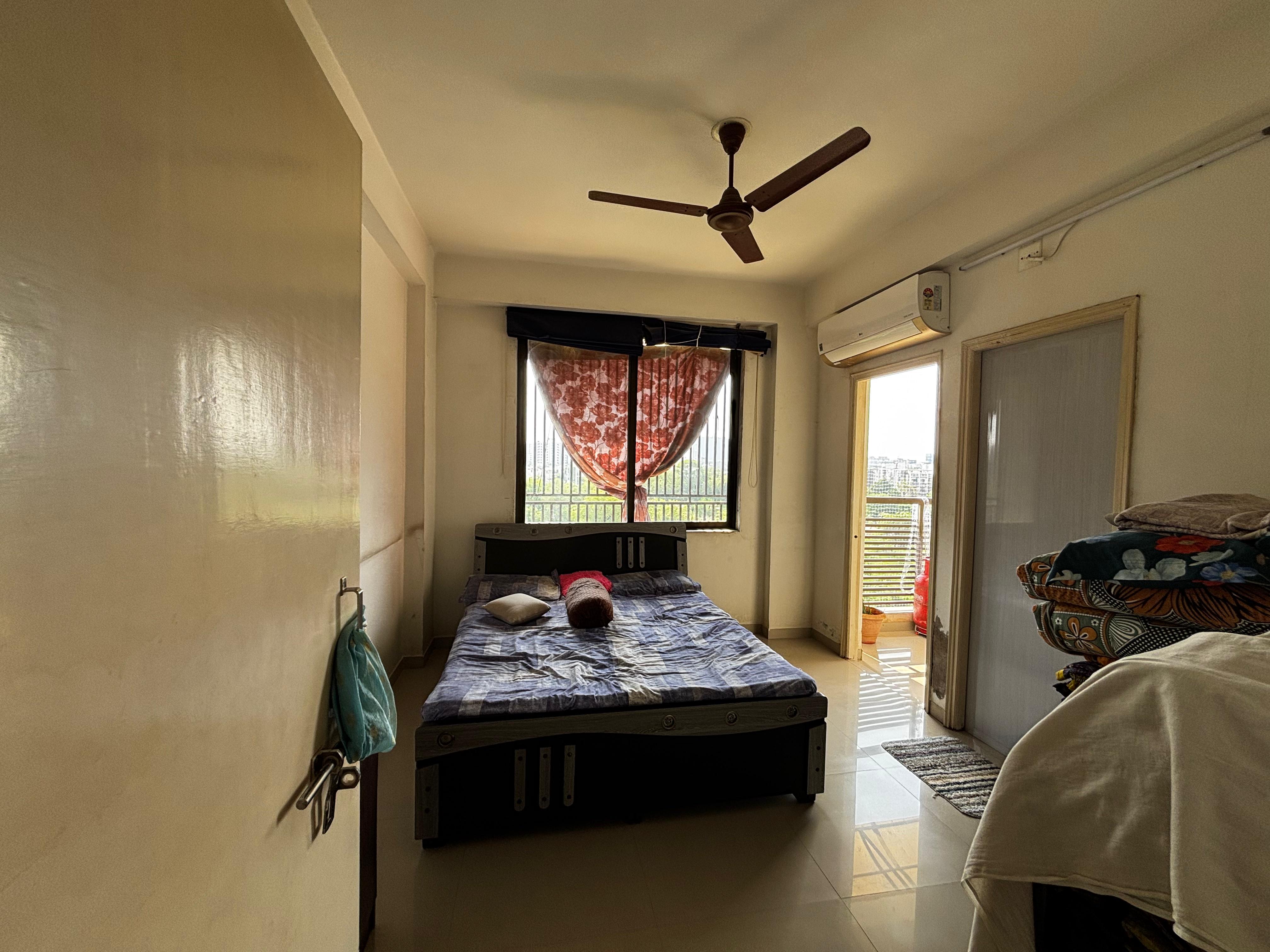 2 BHK 1172 Sq. Ft. Residential Flat / Appartment for Sell in Sola Ahmedabad