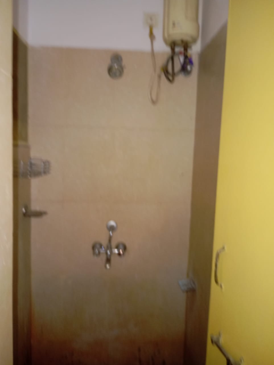 1 BHK 750 Sq. Ft. Residential Flat / Appartment for Rent in Vaishnodevi Ahmedabad - Media 6