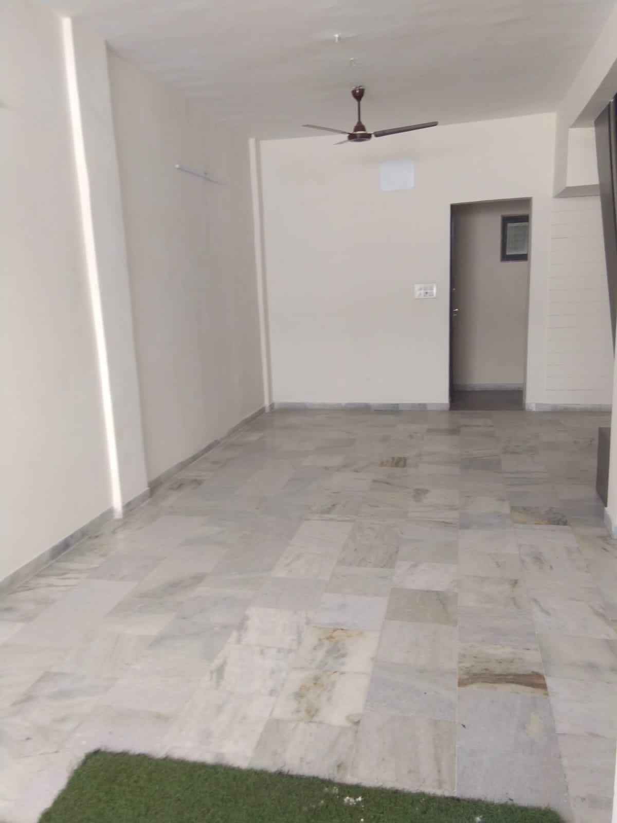 3 BHK 210 Sq. Yrd. Residential Flat / Appartment for Sell in Thaltej Ahmedabad - Media 2