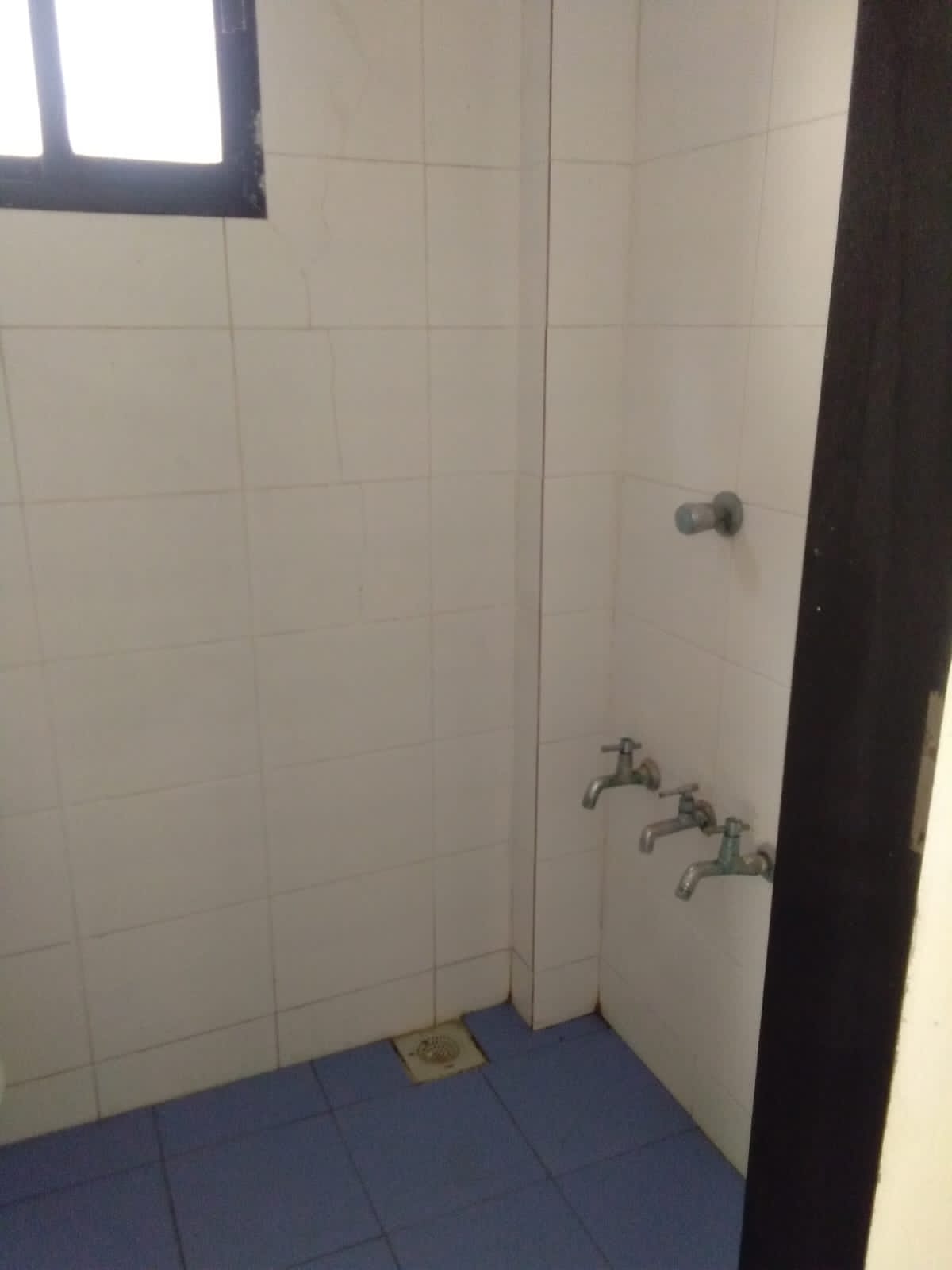 3 BHK 210 Sq. Yrd. Residential Flat / Appartment for Sell in Thaltej Ahmedabad - Media 10