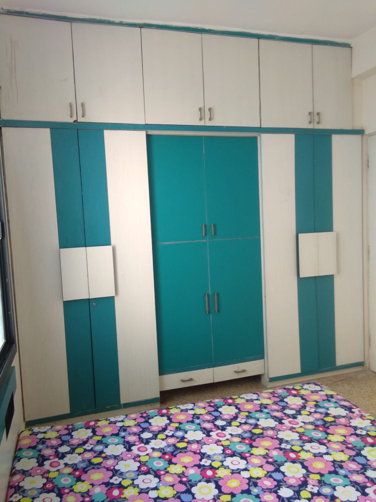 3 BHK 210 Sq. Yrd. Residential Flat / Appartment for Sell in Thaltej Ahmedabad - Media 16