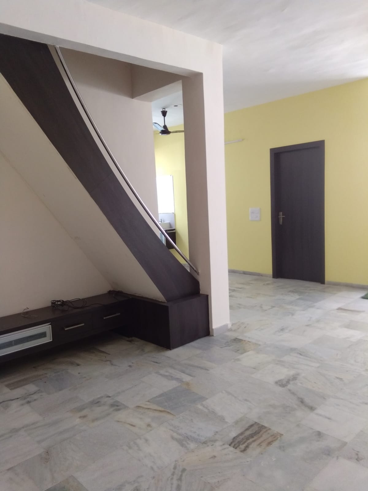 3 BHK 210 Sq. Yrd. Residential Flat / Appartment for Sell in Thaltej Ahmedabad - Media 18