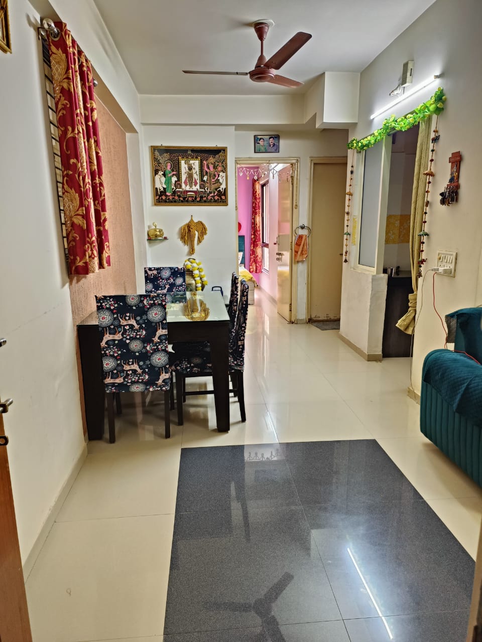 2 BHK 1179 Sq. Ft. Residential Flat / Appartment for Sell in Ghatlodia Ahmedabad - Media 9