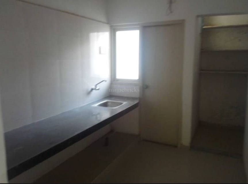 2 BHK 1305 Sq. Ft. Residential Flat / Appartment for Sell in Gota Ahmedabad - Media 9
