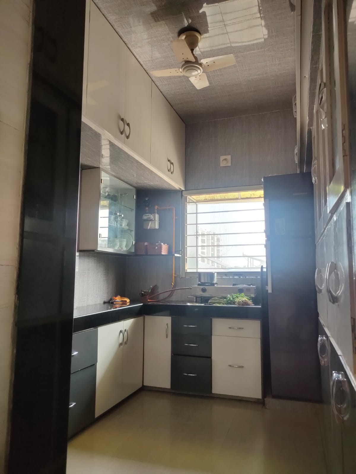 3 BHK 182 Sq. Yrd. Residential Penthouse for Sell in Bodakdev Ahmedabad - Media 5