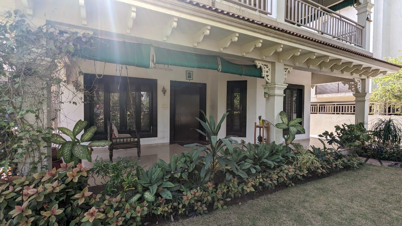 4 BHK 475 Sq. Yrd. Residential Bunglow / Villa for Rent in Thaltej Ahmedabad - Media 4