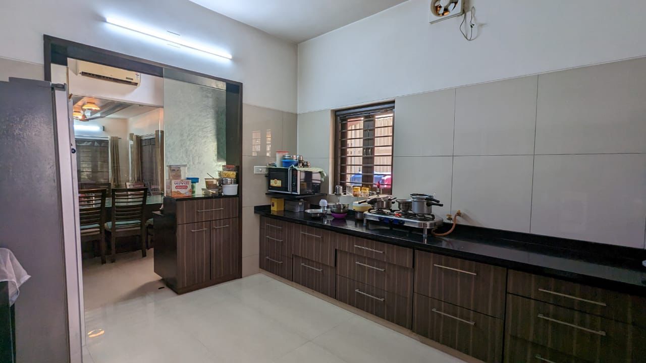 4 BHK 475 Sq. Yrd. Residential Bunglow / Villa for Rent in Thaltej Ahmedabad - Media 15