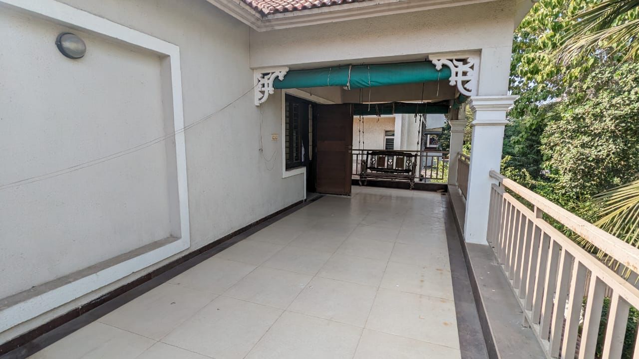 4 BHK 475 Sq. Yrd. Residential Bunglow / Villa for Rent in Thaltej Ahmedabad - Media 11