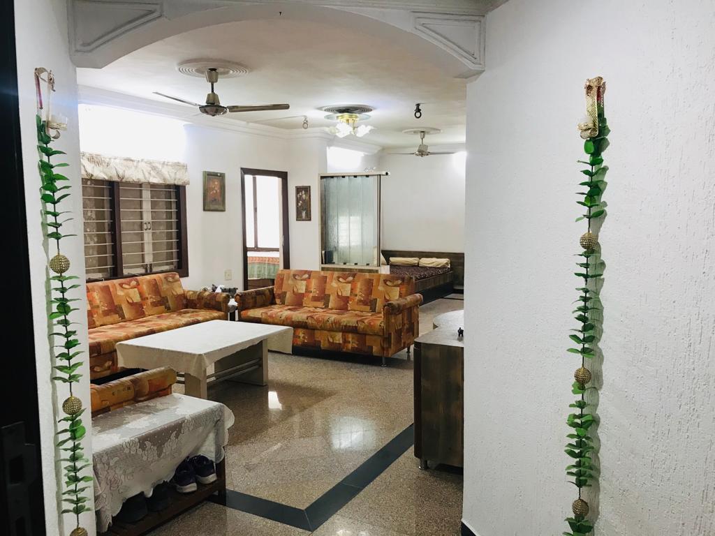 4 BHK 3300 Sq. Ft. Residential Flat / Appartment for Sell in Thaltej Ahmedabad - Media 3