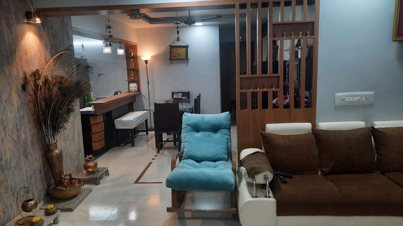 3 BHK 2100 Sq. Ft. Residential Flat / Appartment for Sell in Thaltej Ahmedabad - Media 12