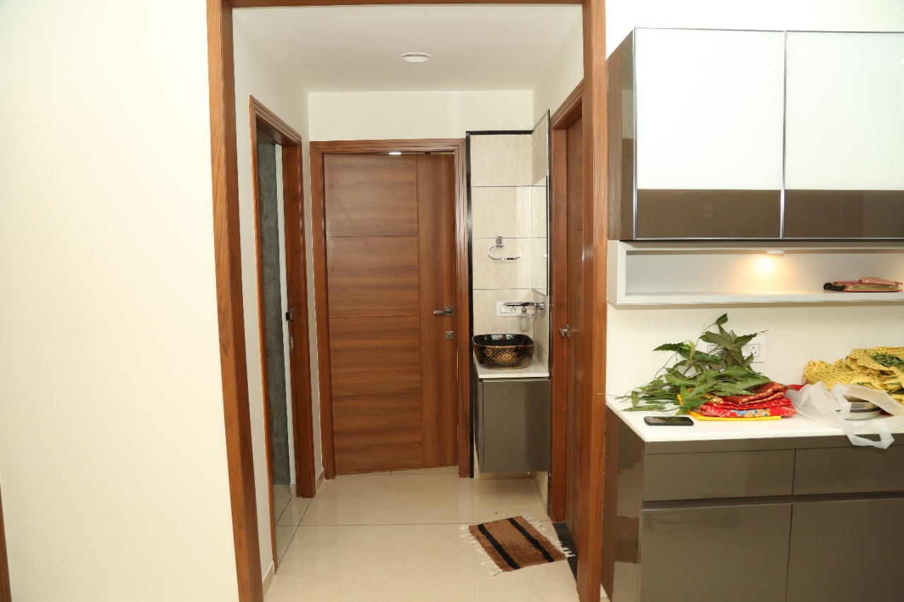 3 BHK 2250 Sq. Ft. Residential Flat / Appartment for Sell in Science City Ahmedabad - Media 7
