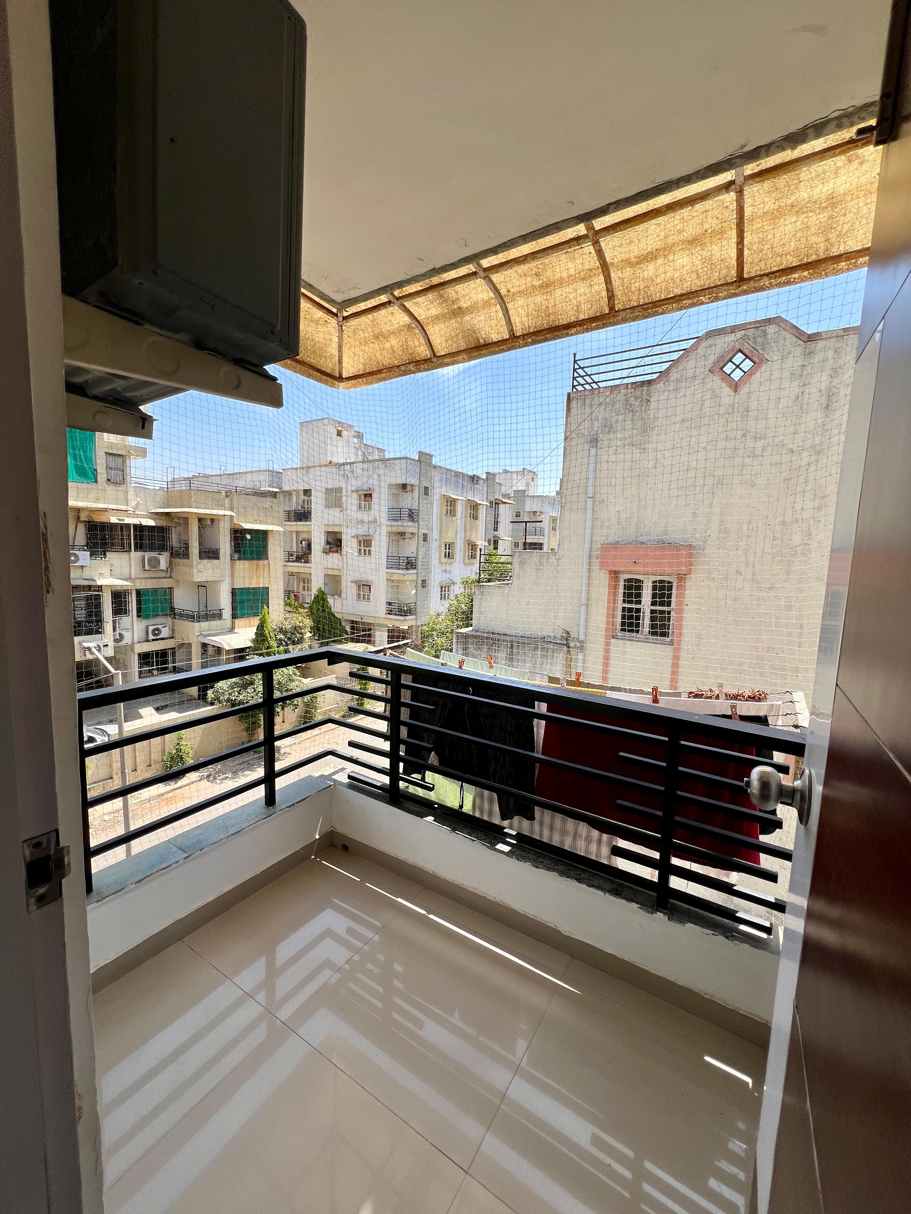 2 BHK 143 Sq. Yrd. Residential Flat / Appartment for Sell in Science City Ahmedabad - Media 7