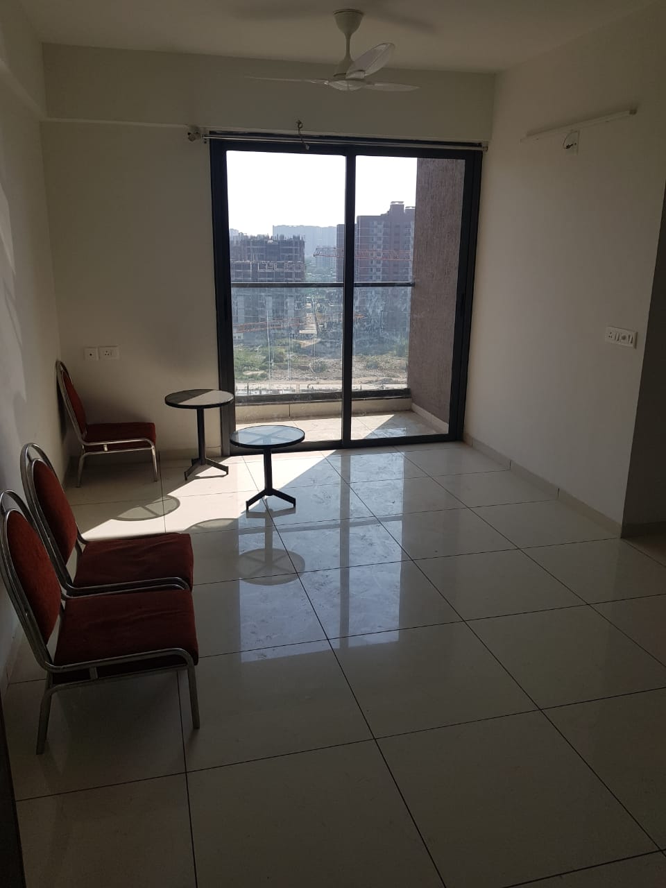 3 BHK 1550 Sq. Ft. Residential Flat / Appartment for Sell in Shilaj Ahmedabad - Media 5