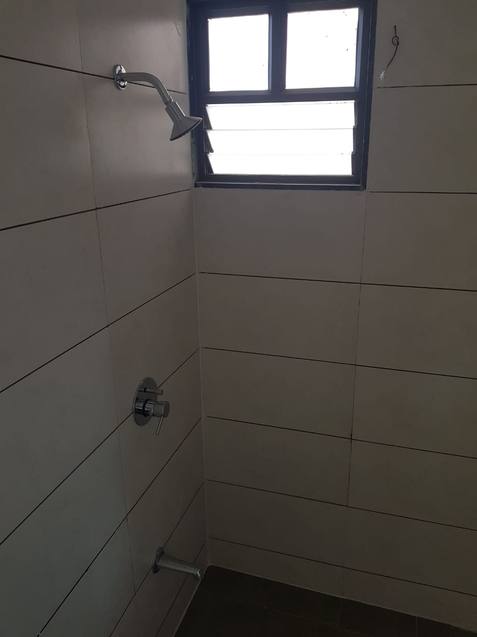 3 BHK 1550 Sq. Ft. Residential Flat / Appartment for Sell in Shilaj Ahmedabad - Media 14