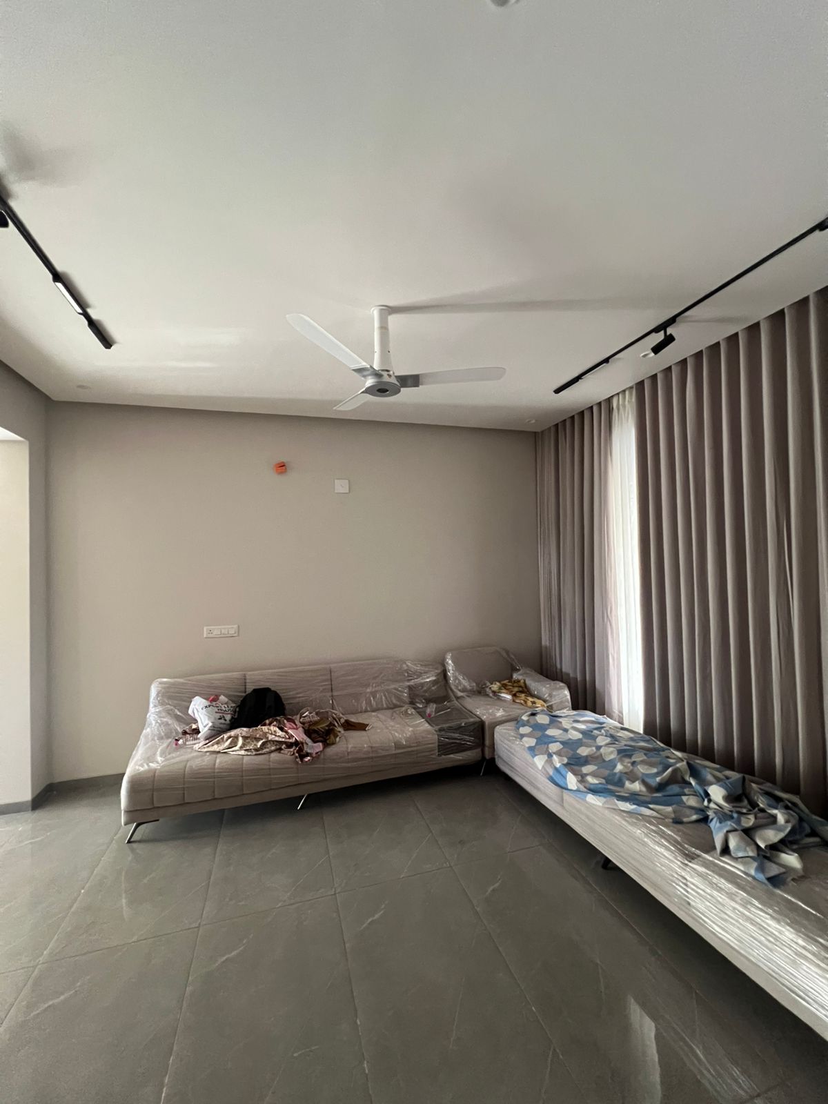 5 BHK 650 Sq. Yrd. Residential Bunglow / Villa for Rent in Sg Highway Ahmedabad - Media 17