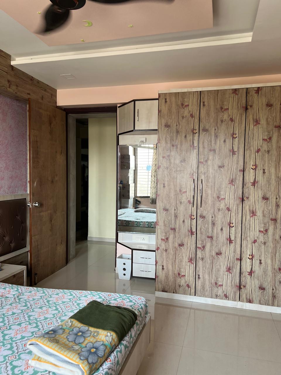 4 BHK 3015 Sq. Ft. Residential Flat / Appartment for Sell in Science City Ahmedabad - Media 2
