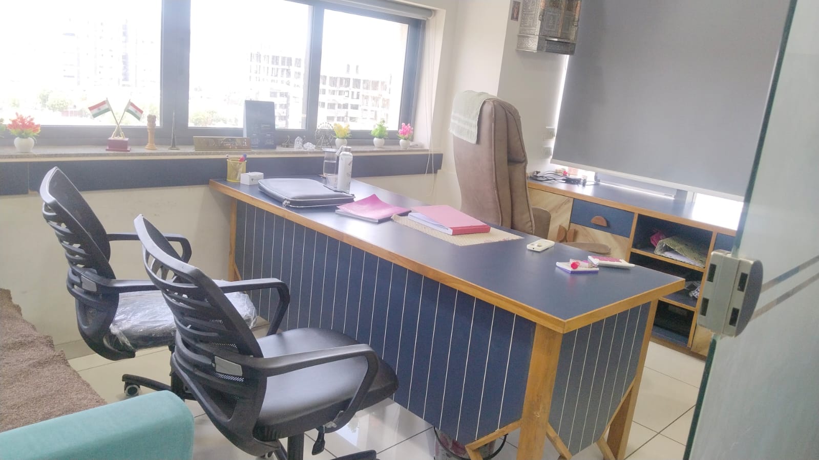 4F 395 Sq. Ft. Commercial Office for Sell in Sg Highway Ahmedabad - Media 2