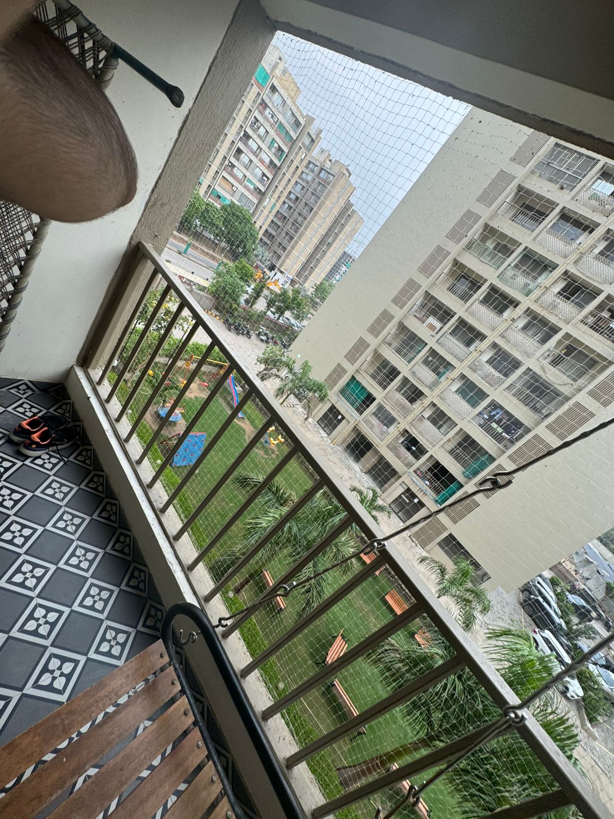 3 BHK 1980 Sq. Ft. Residential Flat / Appartment for Sell in Vaishnodevi Ahmedabad - Media 3