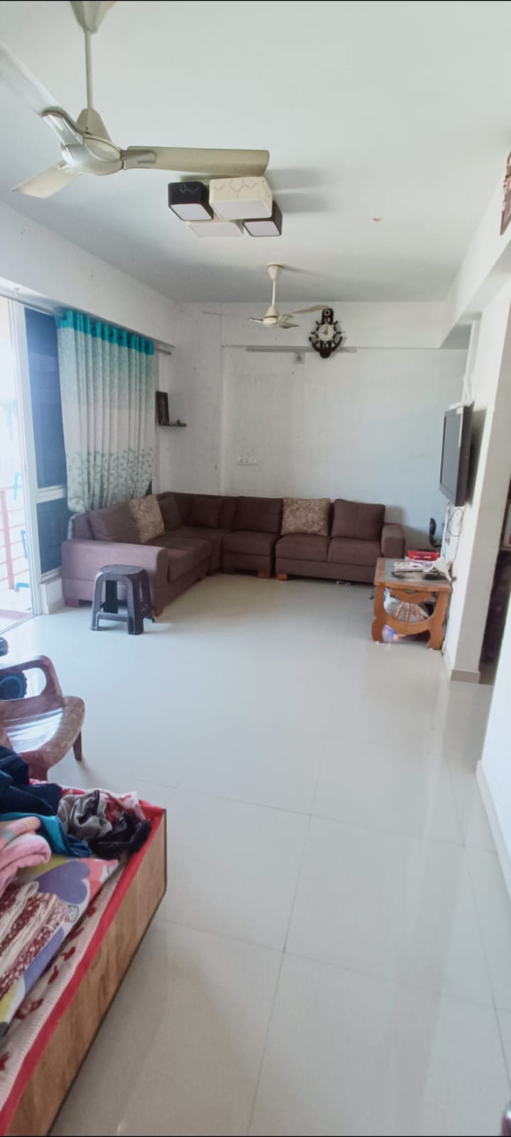 2 BHK 1170 Sq. Ft. Residential Flat / Appartment for Sell in Jagatpur Ahmedabad - Media 9