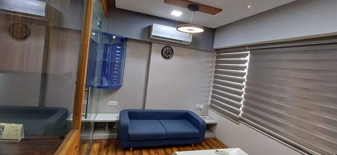 Office 583 Sq. Ft. Commercial Office for Sell in Sg Highway Ahmedabad - Media 4