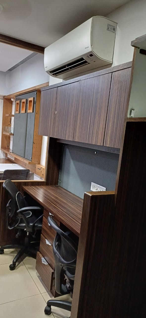 Office 583 Sq. Ft. Commercial Office for Rent in Sg Highway Ahmedabad - Media 3