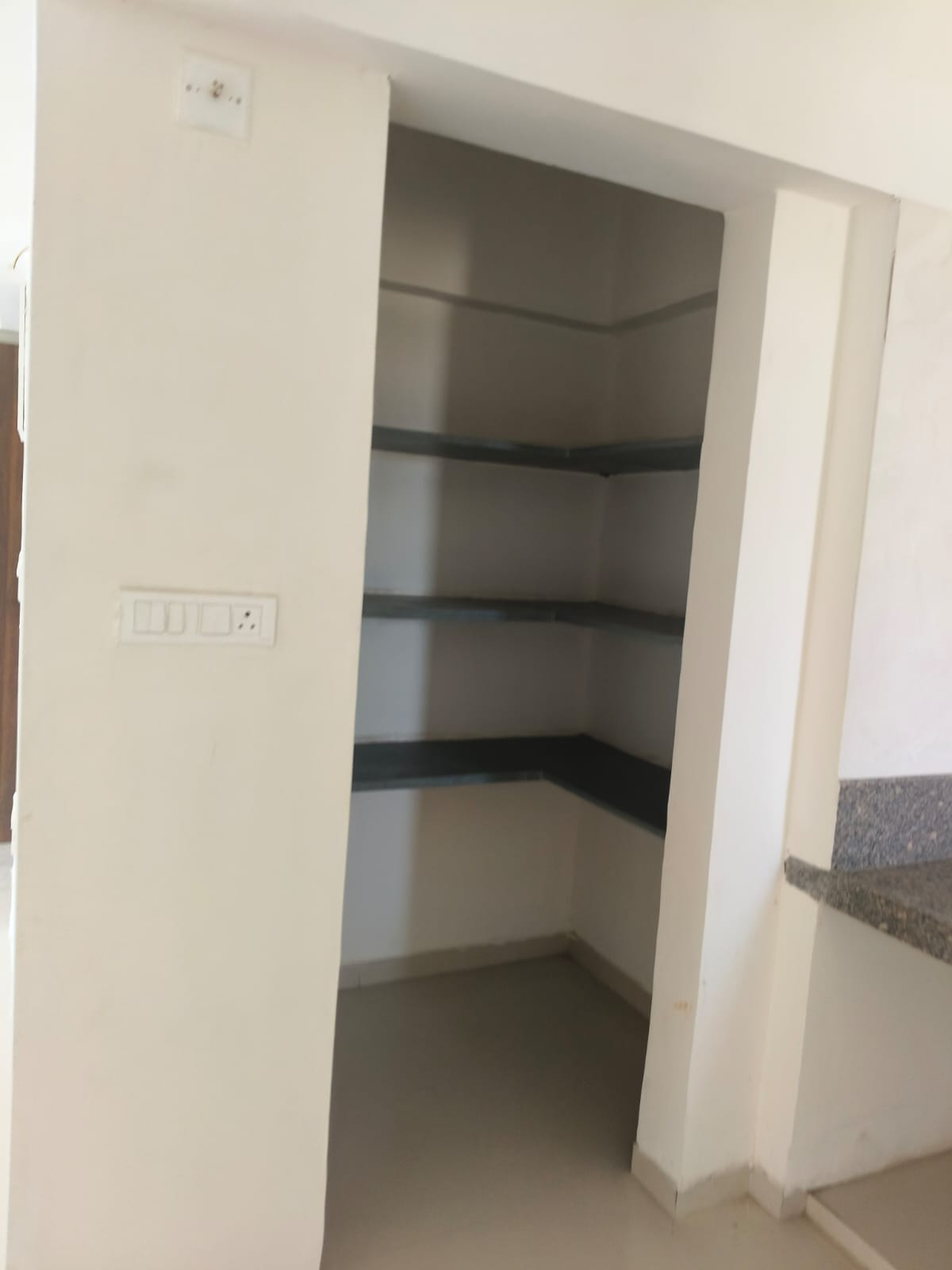 3 BHK 1698 Sq. Ft. Residential Flat / Appartment for Sell in Shilaj Ahmedabad - Media 4