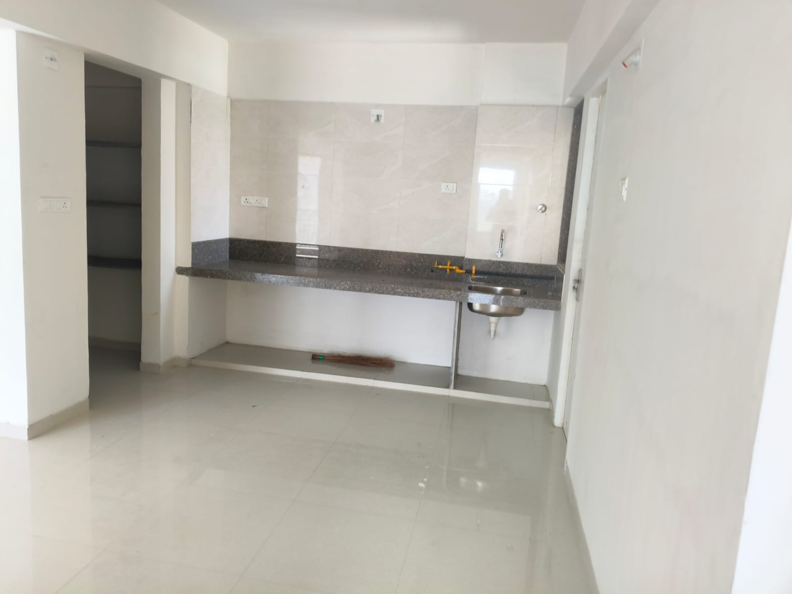 3 BHK 1698 Sq. Ft. Residential Flat / Appartment for Sell in Shilaj Ahmedabad