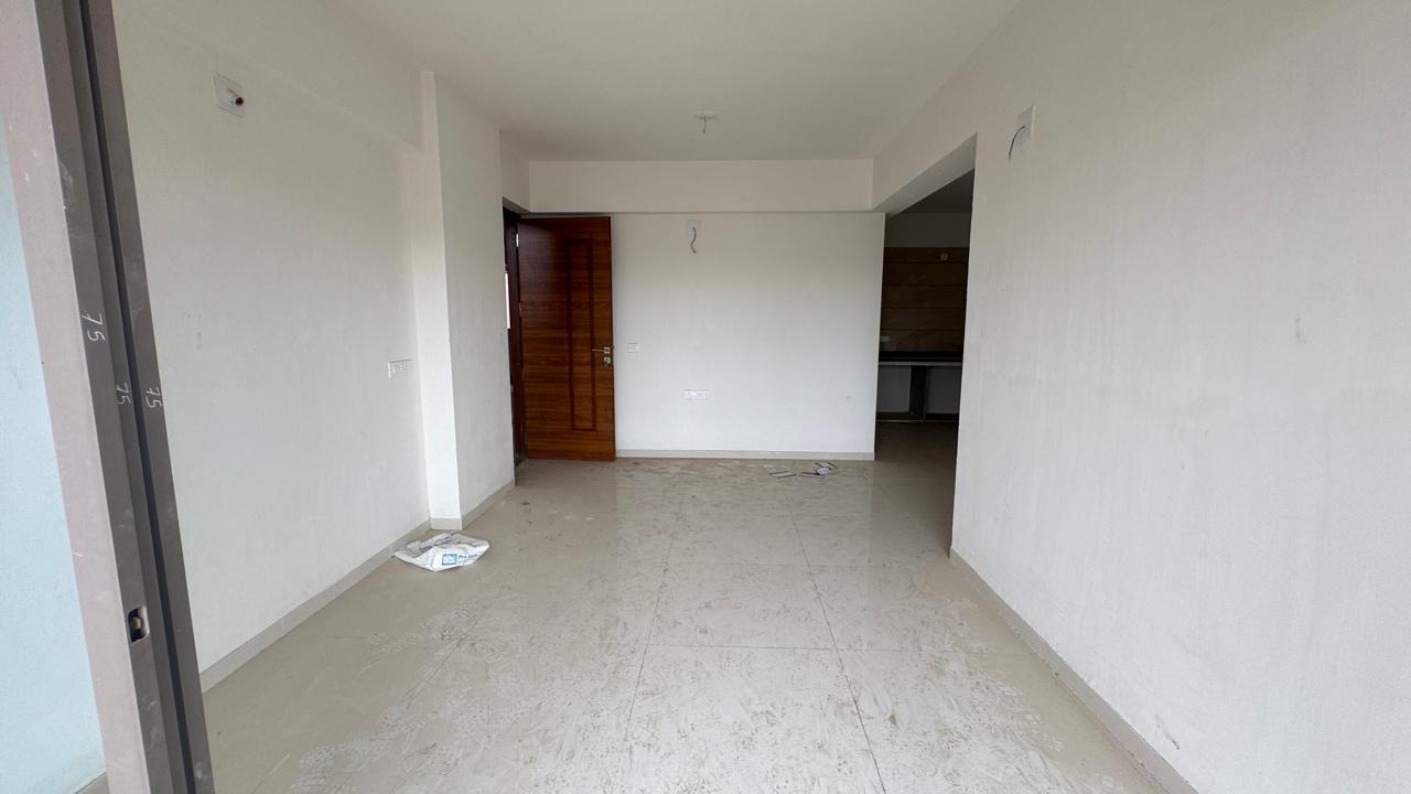 3 BHK 1510 Sq. Ft. Residential Flat / Appartment for Sell in Jagatpur Ahmedabad - Media 10