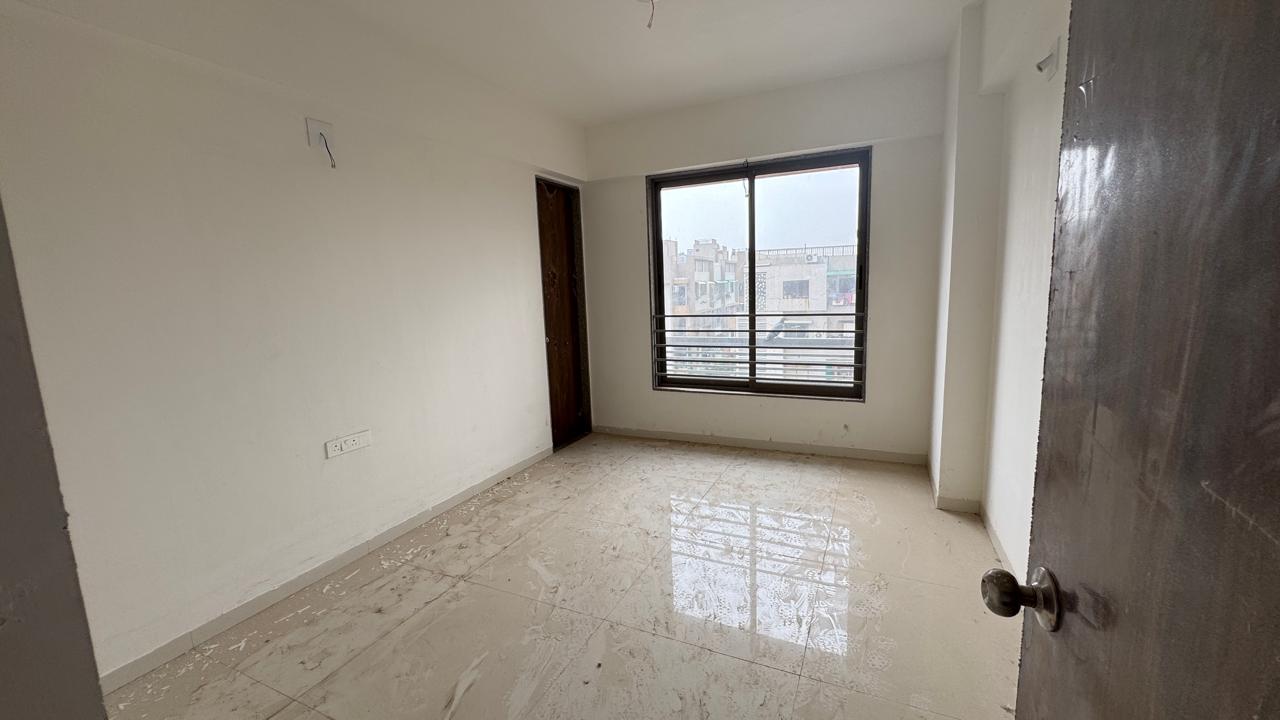 3 BHK 1510 Sq. Ft. Residential Flat / Appartment for Sell in Jagatpur Ahmedabad - Media 18
