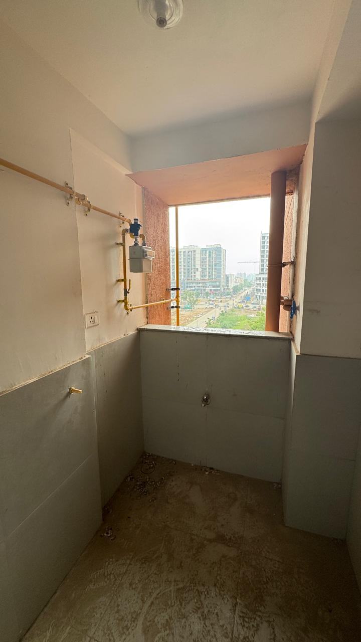 3 BHK 1510 Sq. Ft. Residential Flat / Appartment for Sell in Jagatpur Ahmedabad - Media 14