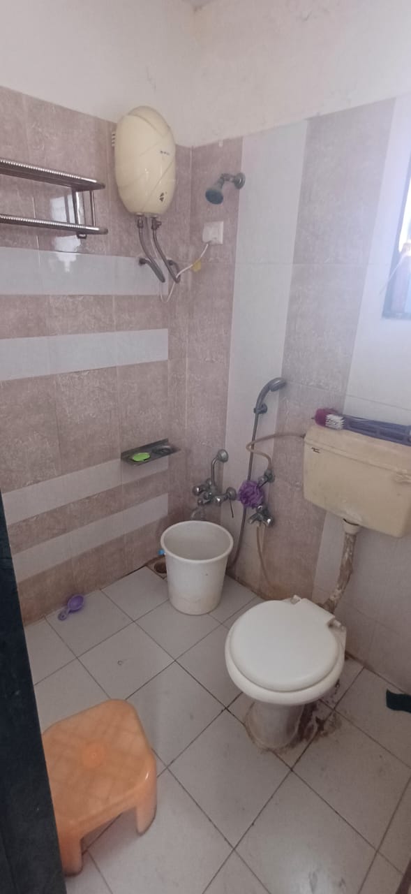 2 BHK 1260 Sq. Ft. Residential Flat / Appartment for Sell in Ghatlodia Ahmedabad - Media 6