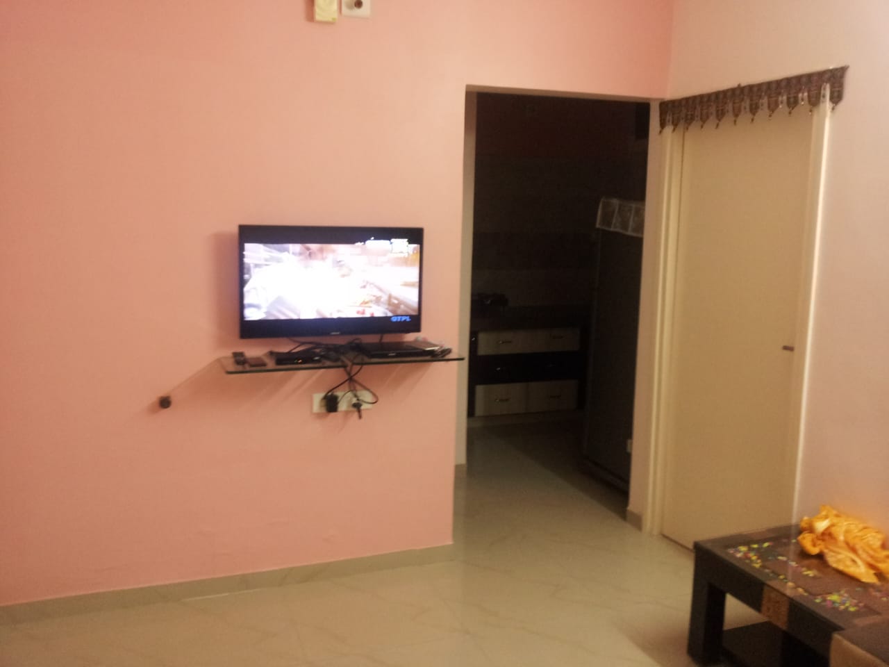 1 BHK 85 Sq. Yrd. Residential Flat / Appartment for Sell in Jagatpur Ahmedabad - Media 8