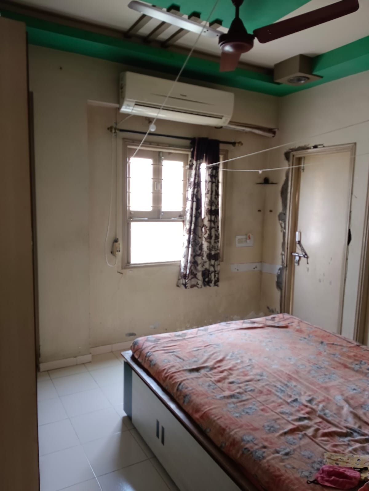2 BHK 1170 Sq. Ft. Residential Flat / Appartment for Sell in Ghatlodia Ahmedabad - Media 6