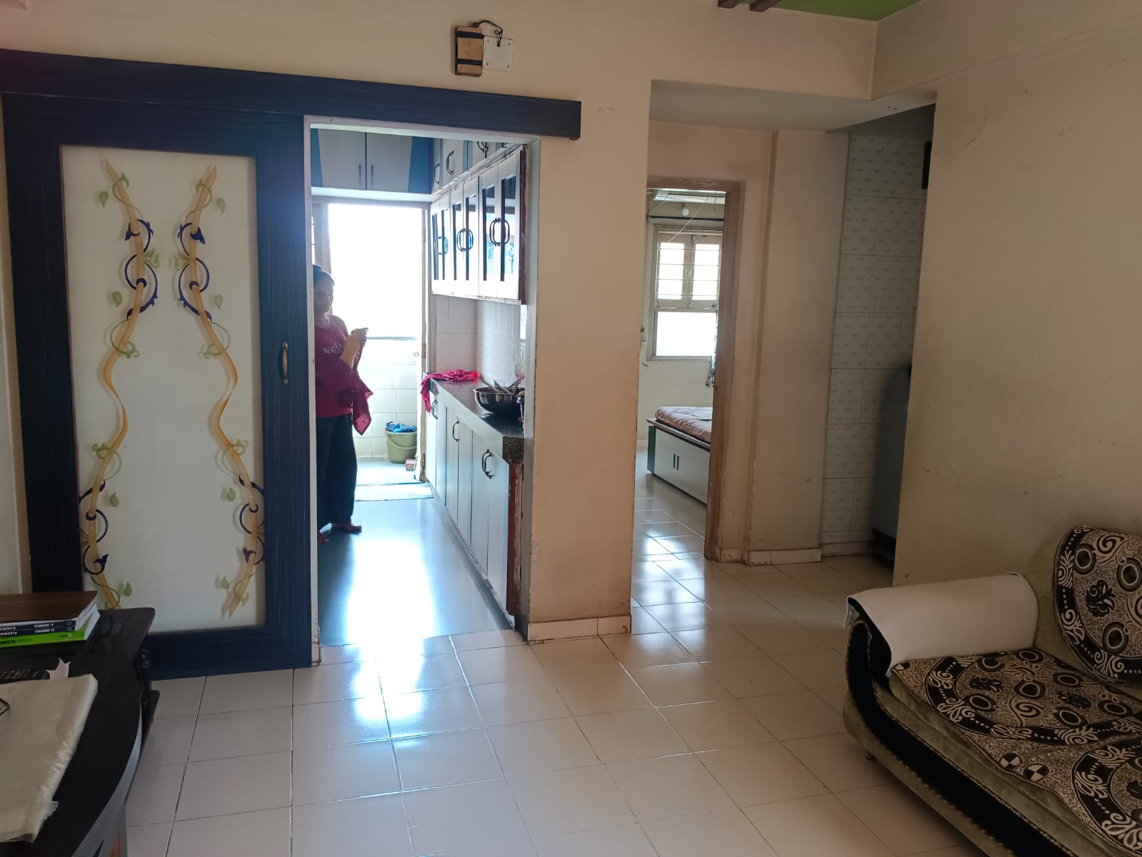 2 BHK 1170 Sq. Ft. Residential Flat / Appartment for Sell in Ghatlodia Ahmedabad - Media 3