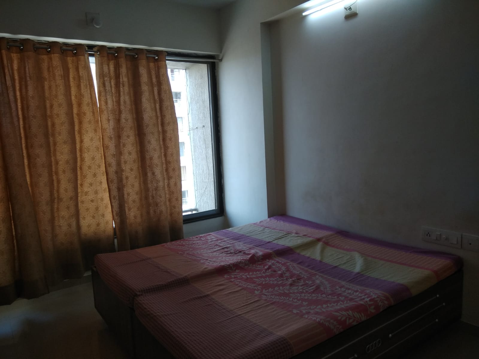 2 BHK 1618 Sq. Ft. Residential Flat / Appartment for Sell in Vaishnodevi Ahmedabad - Media 2