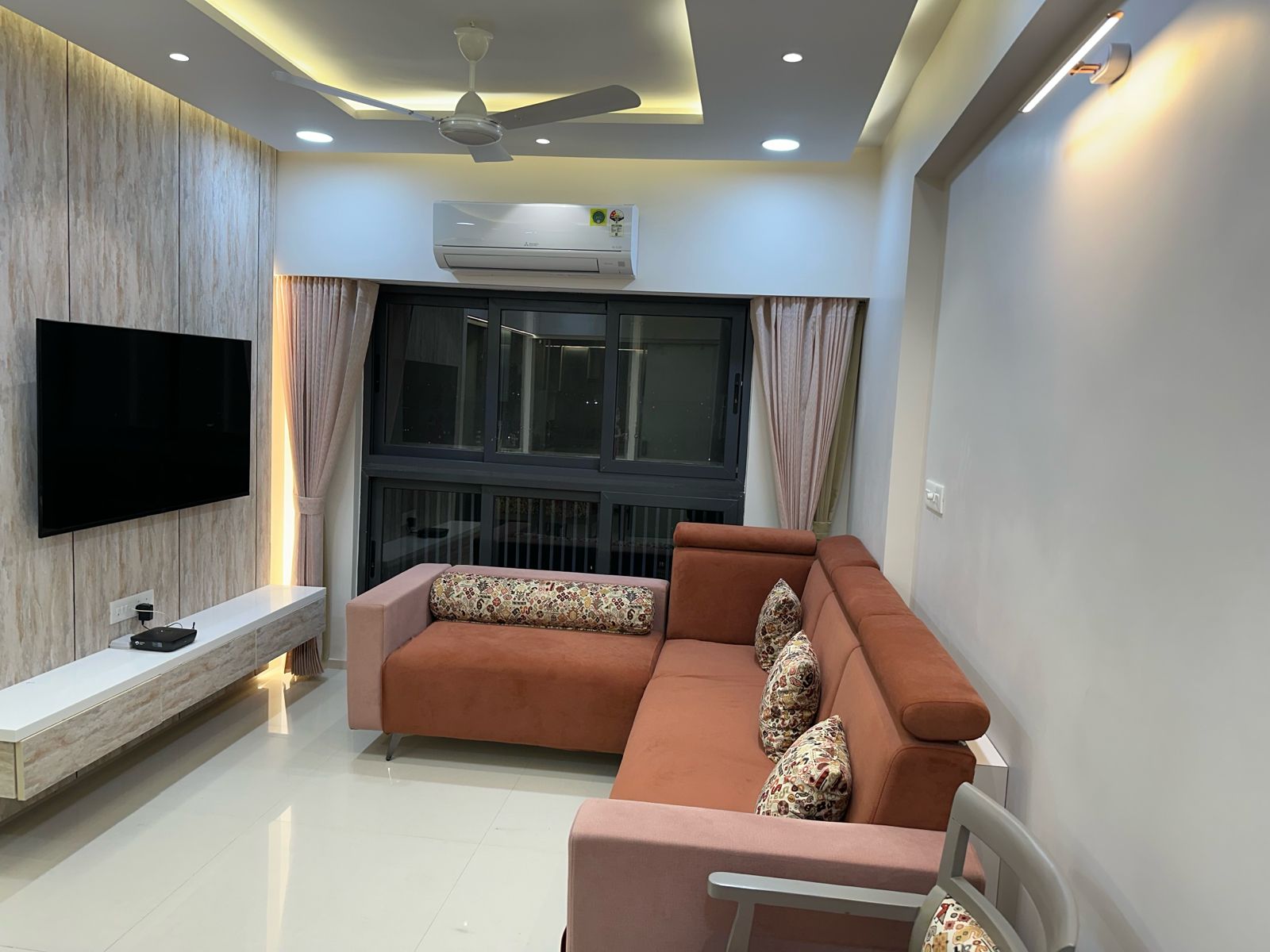 2 BHK 711 Sq. Ft. Residential Flat / Appartment for Sell in Jagatpur Ahmedabad - Media 2