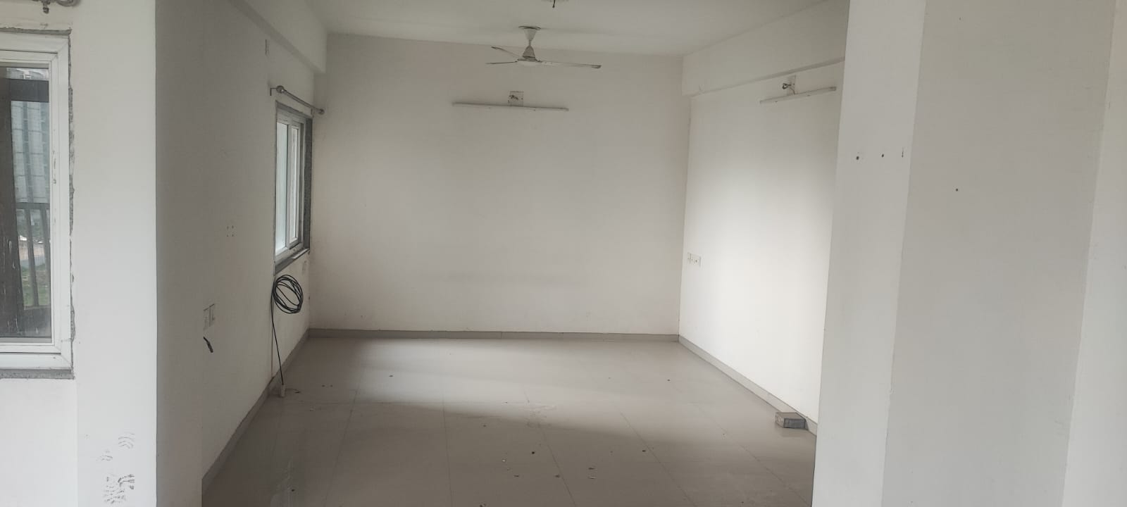 3 BHK 1980 Sq. Ft. Residential Flat / Appartment for Sell in Jagatpur Ahmedabad - Media 3