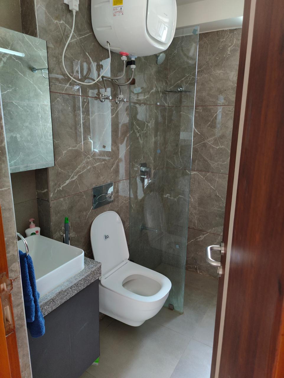 3 BHK 1815 Sq. Ft. Residential Flat / Appartment for Sell in Vastrapur Ahmedabad - Media 4